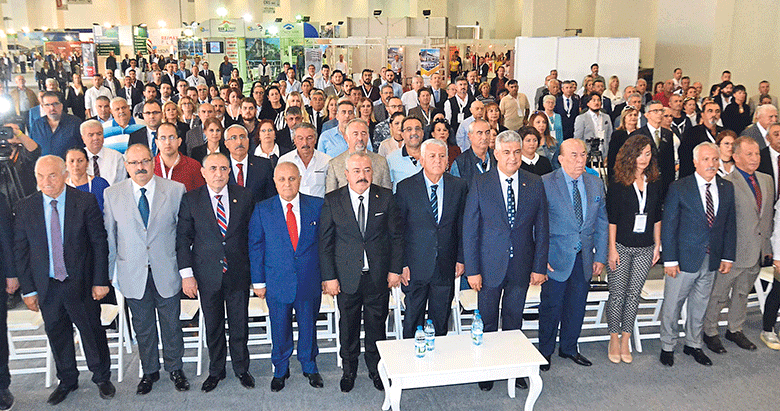Emlak Fuarı ilk kez İzmir’de açıldı