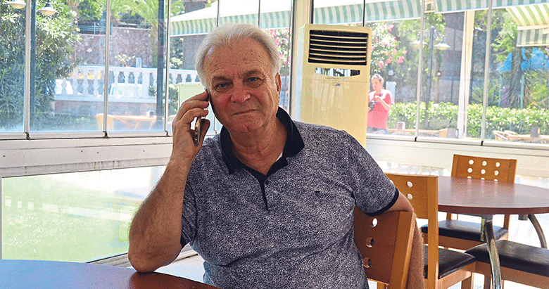 Telefon dolandırıcısı emniyet müdürüne çattı