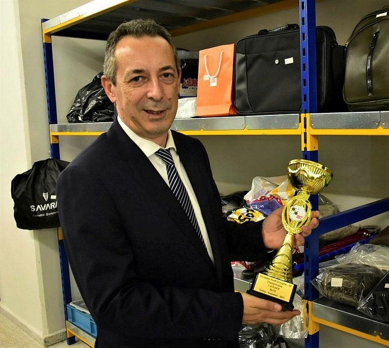 Adnan Menderes Havalimanı’nda yolcular öyle şeyler unuttu ki...