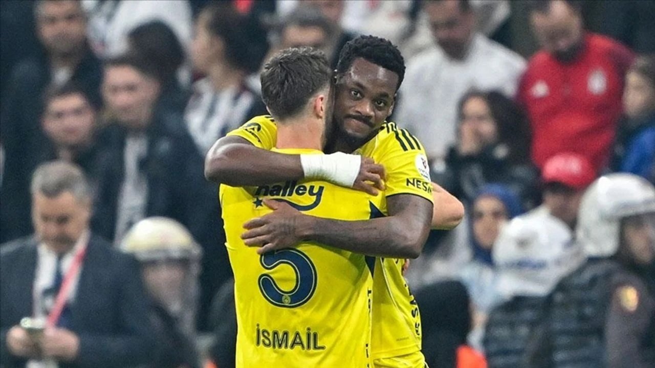 UEFA’dan Jhon Duran'a 2 maç ceza!