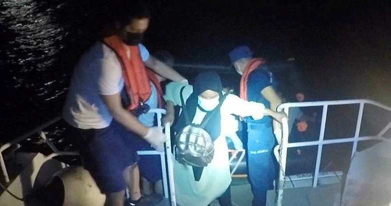 Datça’da 15 düzensiz göçmen kurtarıldı