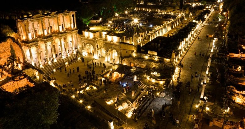 Gece müze ziyaretleri 2 kasım’a kadar uzatıldı