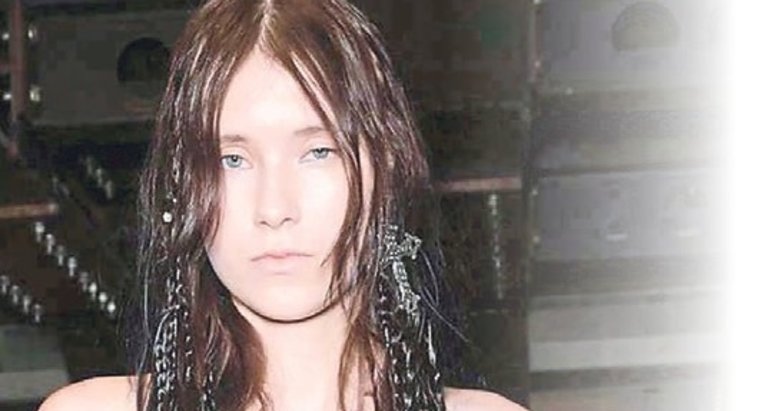 Bob saçlara veda uzun saçlara merhaba