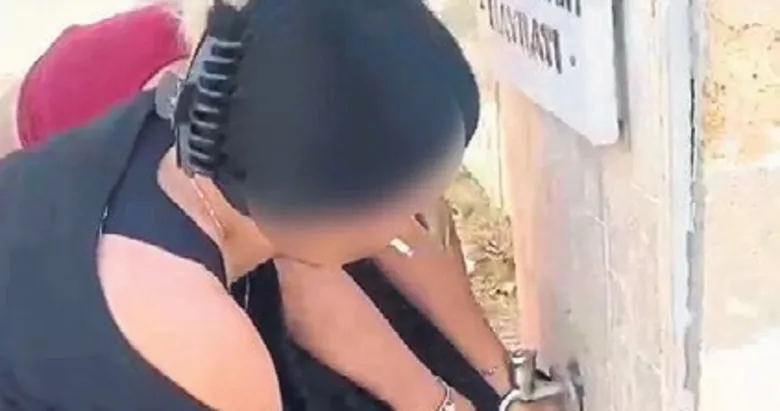 Islatıp ıslatıp darp ettiler