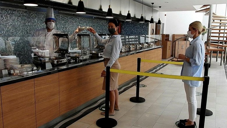 Ünlü tatil merkezi Çeşme'deki oteller sağlıklı tatil için hazır