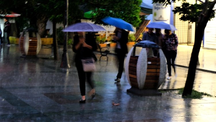 İzmir’de hava nasıl olacak? Meteoroloji’den son dakika hava durumu uyarısı!
