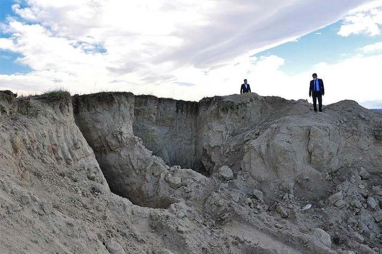 Define uğruna tarihi talan ettiler! Kral mezarları yok olma tehlikesi ile karşı karşıya
