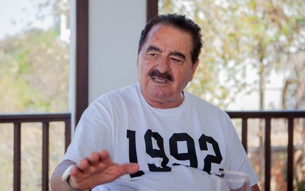 İbrahim Tatlıses: Birbirinize sahip çıkın!