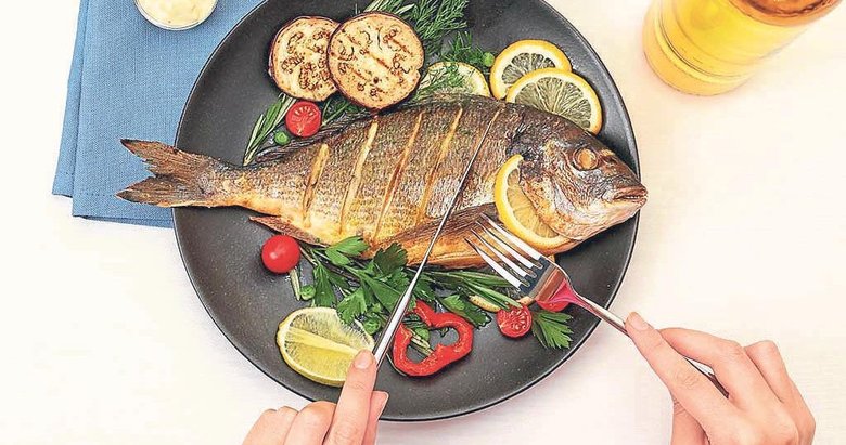 Haftada en az 2 kez balık yiyerek sağlıklı yaşayabilirsiniz
