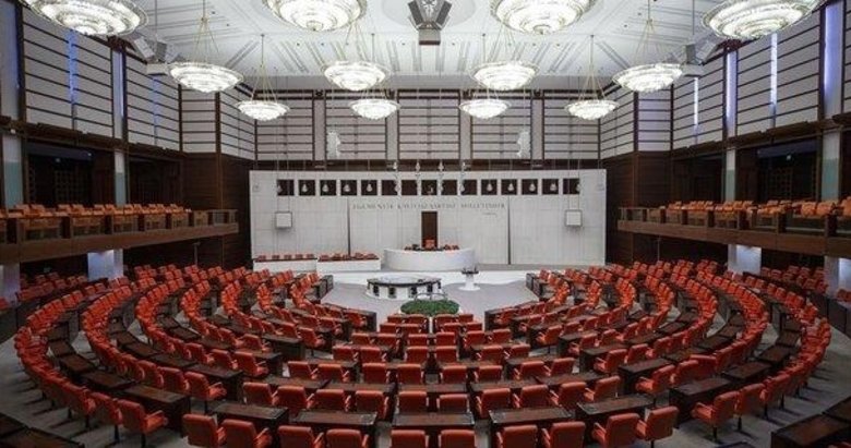 AK Parti TBMM Başkanlık Divanı üyelerini belirledi