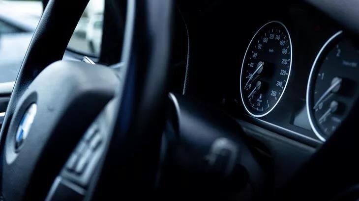 İkinci elden aldığı otomobildeki bu detay şok etti! Görünce hemen mahkemeye koştu