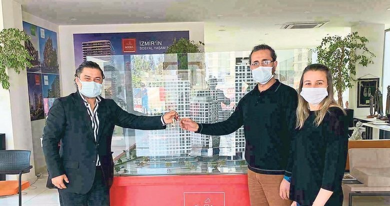 Modda Bulvar’da anahtarlar sahiplerine kavuşuyor