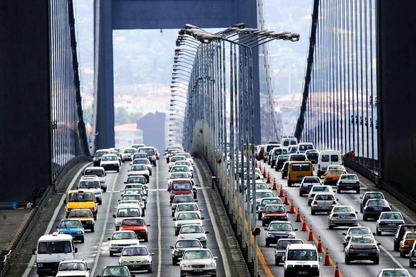 İstanbul’da hangi yollar trafiğe kapanacak? İşte 28 Ekim 2023 Cumartesi trafiğe kapacak yolların listesi  ve açık güzergahlar...
