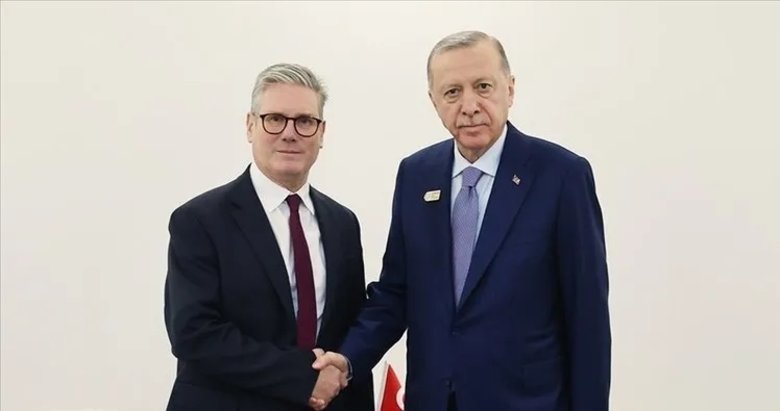 Başkan Erdoğan, İngiltere Başbakanı Starmer ile görüştü