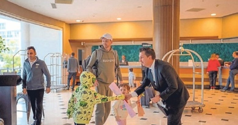 Marmaris’te yeni sezon İngilizler ile başladı