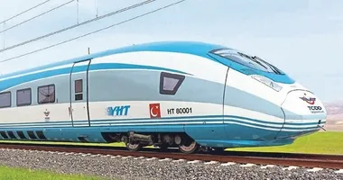 Elektrikli trenden 250 km’lik rekor