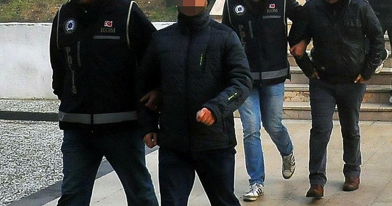 İzmir’de FETÖ operasyonu! 18 gözaltı...