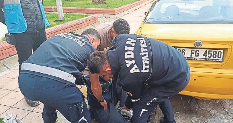 Ayağını mazgala sıkıştıran vatandaşı itfaiye kurtardı