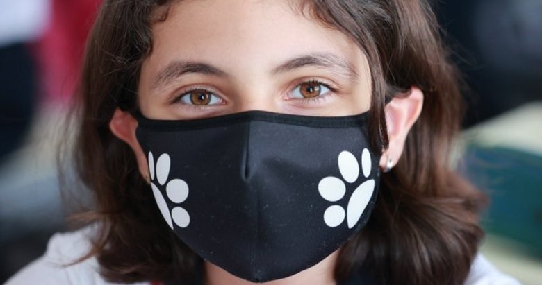 Okullarda maske mecburiyeti var mı?