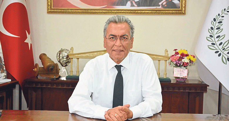 Uygur, 80 işçiye daha kıydı