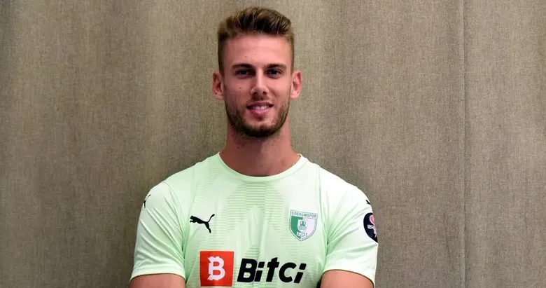 Sousa 1. Lig’in zirvesinde