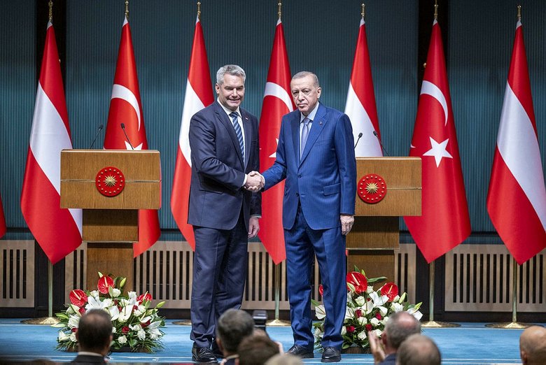 Dünya basını Türkiye’yi konuştu: Erdoğan barış için devrede