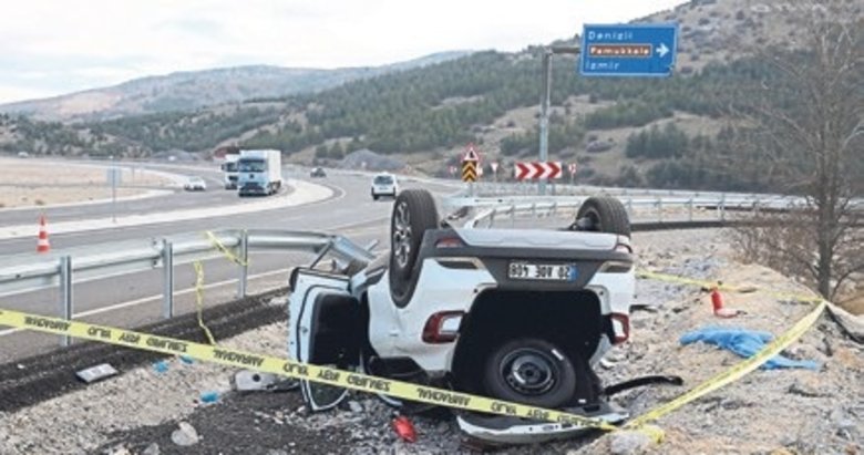 Devrilen otomobilin sürücüsü yaşamını yitirdi