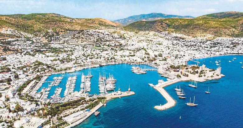 Tatil cenneti Bodrum’da turizm bayramı
