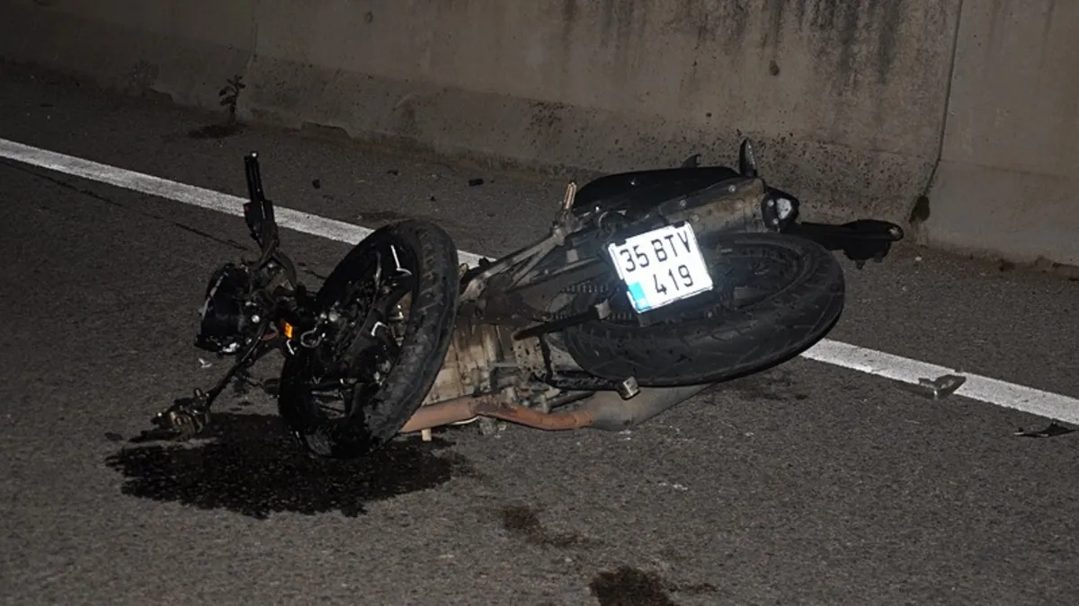 İzmir'de Motosiklet Kazasında Sergen Yelmer Hayatını Kaybetti
