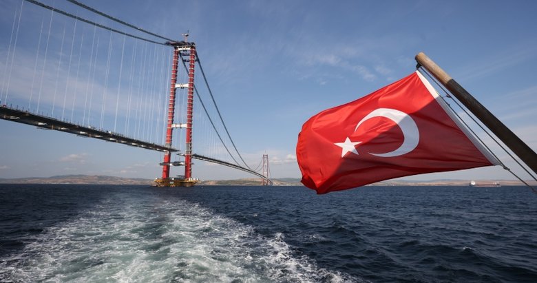 Çanakkale Köprüsü’nde tarihi gün! Bakan Karaismailoğlu Anadolu’dan Avrupa’ya yürüyerek geçecek