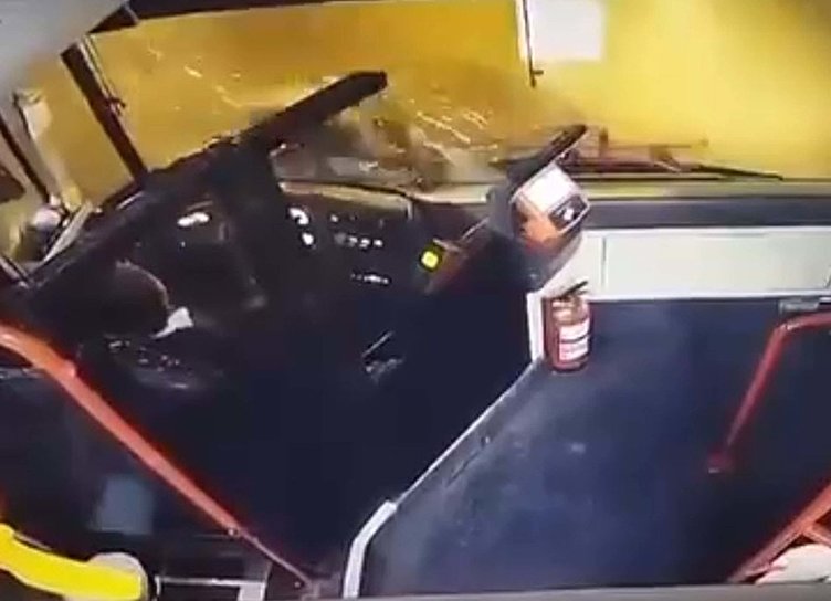 İzmir’de hemşirenin ölümüne sebep olan sürücüye ev hapsi!