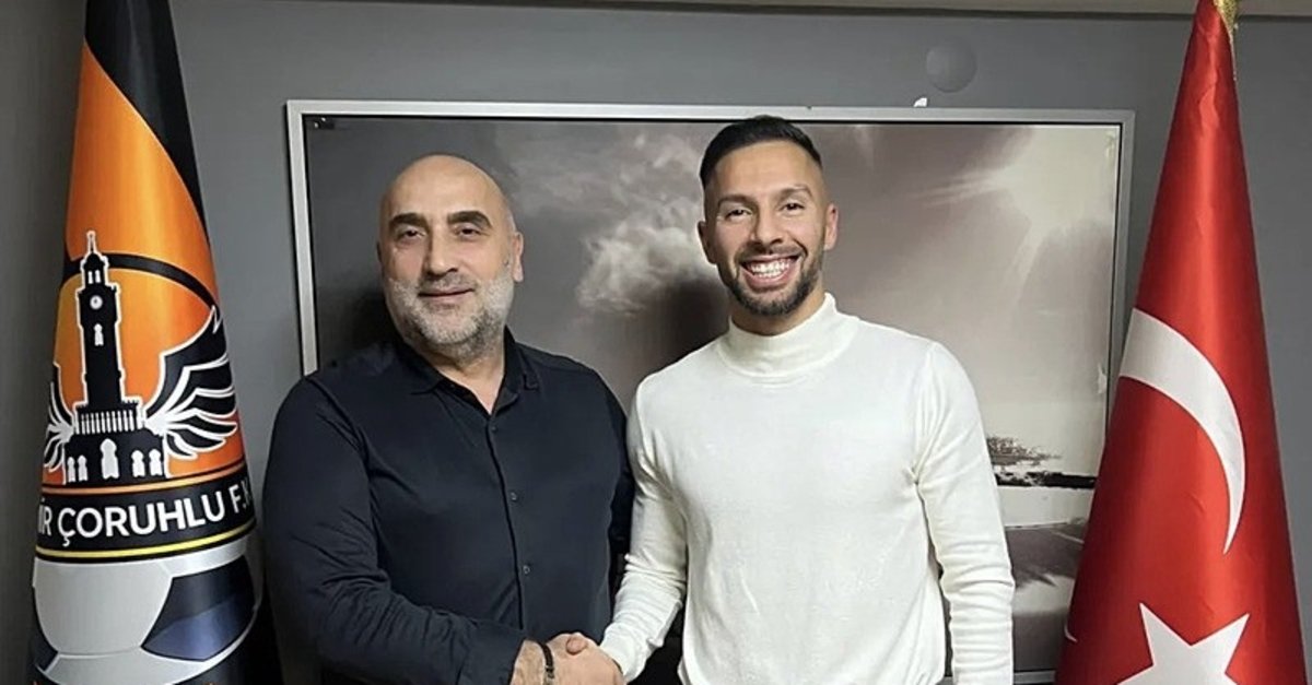 İzmir Çoruhlu FK'dan Yasin Öztekin bombası