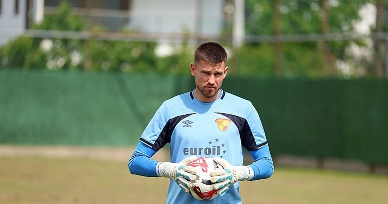 Göztepe’de Mateusz Lis belirsizliği