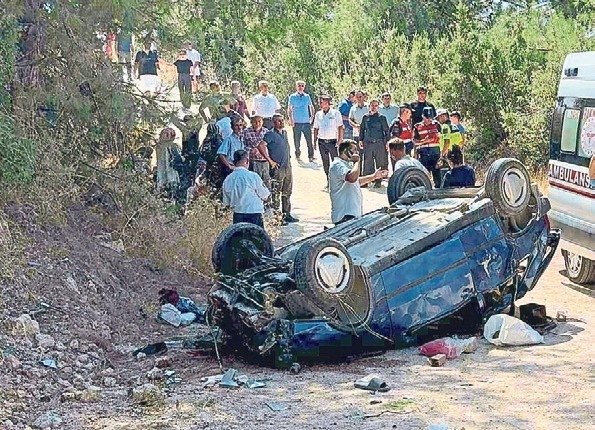 Anne ile 2 yaşındaki oğlu kazada can verdi