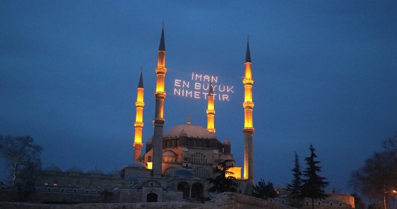 Manisa iftar saati 12 Nisan Salı! Manisa’da akşam ezanı saat kaçta?