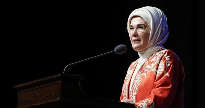 Emine Erdoğan’dan Aile Yılı mesajı: Ailelerimizle güçlenen bir gelecek dileğiyle