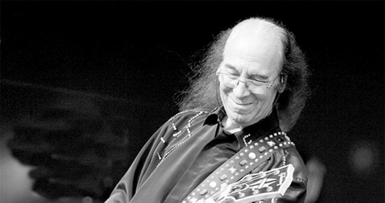 Son Dakika... Erkin Koray hayatını kaybetti