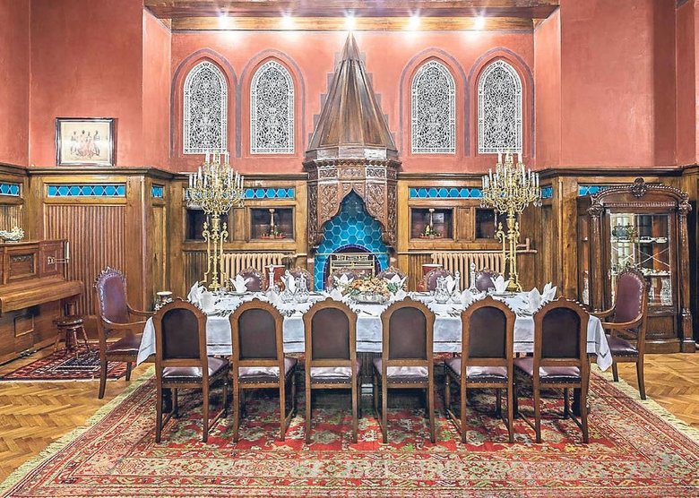 Tarihin tanığı köşk yeniden ziyarete açıldı