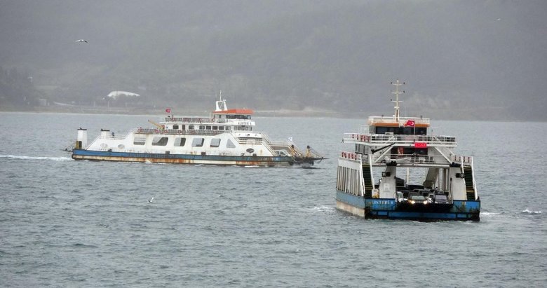 Çanakkale’de deniz ulaşımına hava engeli! Bazı feribot seferleri iptal edildi