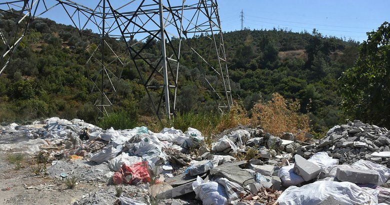 CHP’li Gaziemir Belediyesi’nden skandal karar! Kaçak moloz için ’sınırımda değil’ dedi