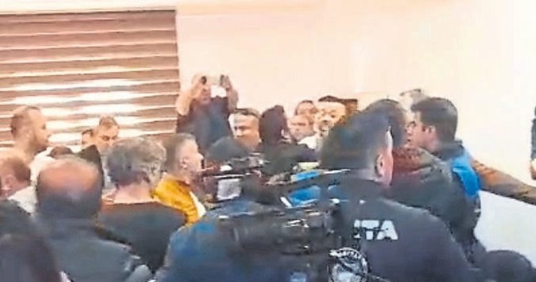 CHP’li üyeden yumruklu saldırı