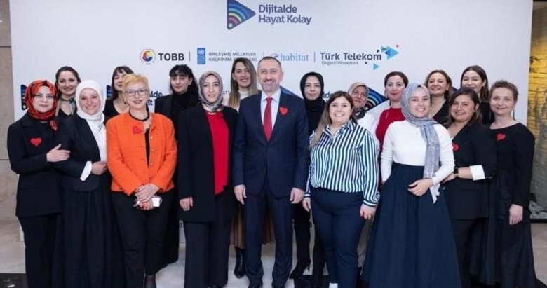 Deprem bölgesinde değerli projelerle 30 bin kadına eğitim