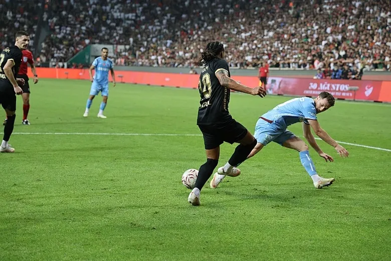 Trabzon yıkıldı