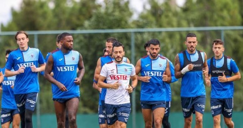 Trabzonspor ara vermeden Hatayspor maçı hazırlıklarına başladı