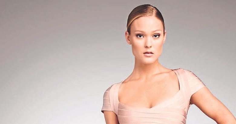 Modanın efsanesi geri döndü: Bandaj elbıseler