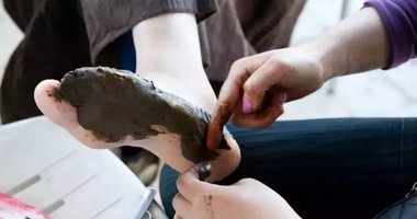 Ayak altı kına sırrı! Ayağın altına kına yakmanın faydaları!