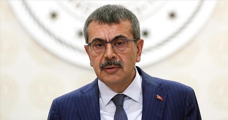 10 Kasım eleştirilerine Bakan Tekin’den cevap