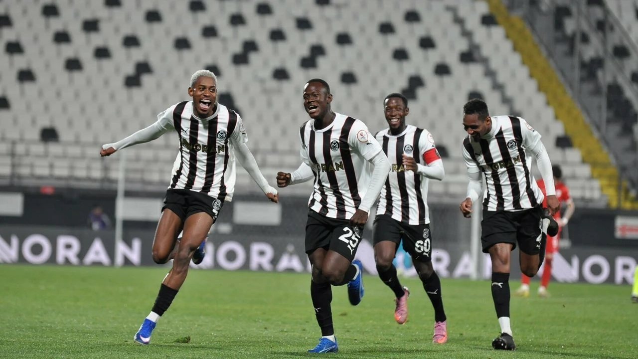 Manisa FK zor virajda