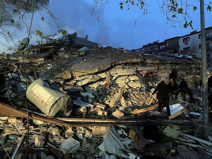 Aile ve Sosyal Hizmetler Bakanlığı duyurdu: Deprem bölgelerine ilk etapta 250 milyon TL nakdi yardım aktarıldı