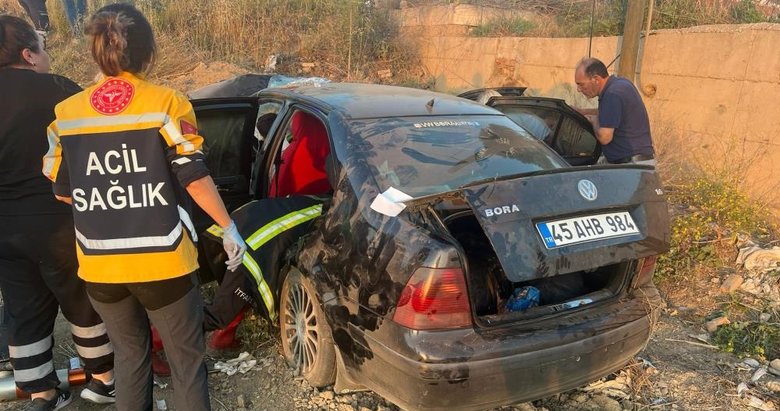 Menfeze düşen araçtaki 1 kişi öldü, 4 kişi yaralandı